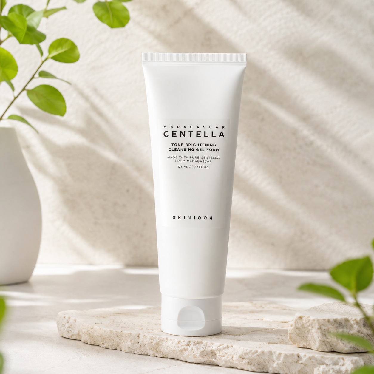 SKIN1004 - Madagascar Centella Tone Brightening Cleansing Gel Foam 125ML